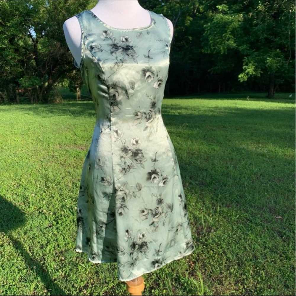 Vintage Pastel Green Satiny Floral Sleeveless Min… - image 3