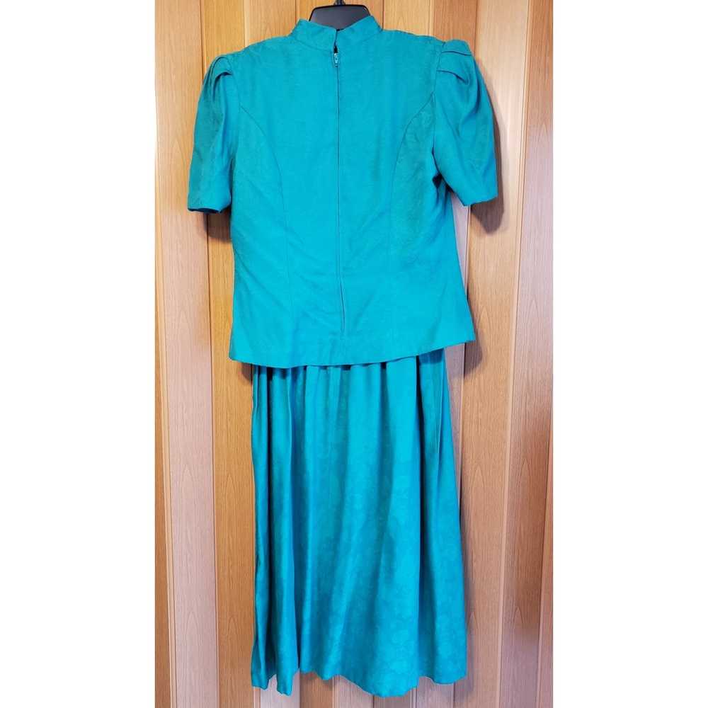 Karen Steven's size 8 vintage green dress - image 4