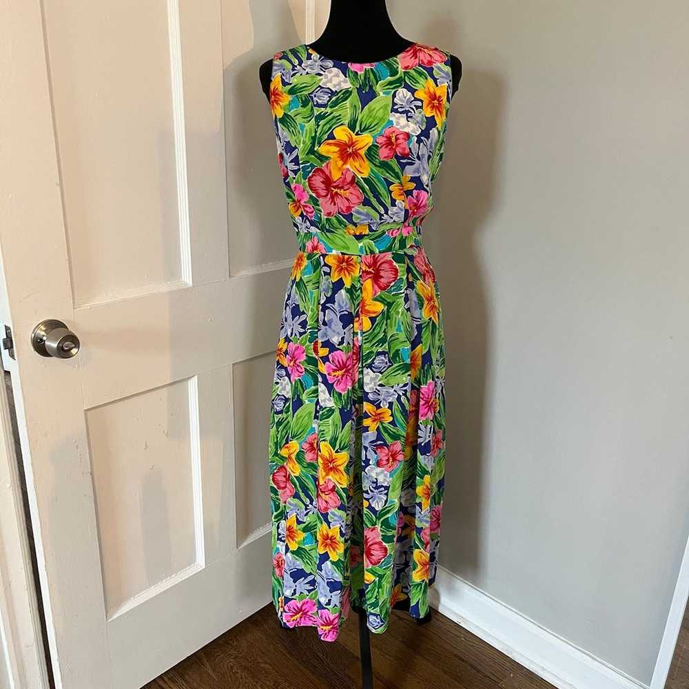 Silk Floral Dress | Perfect for Spring and Summer! - image 1