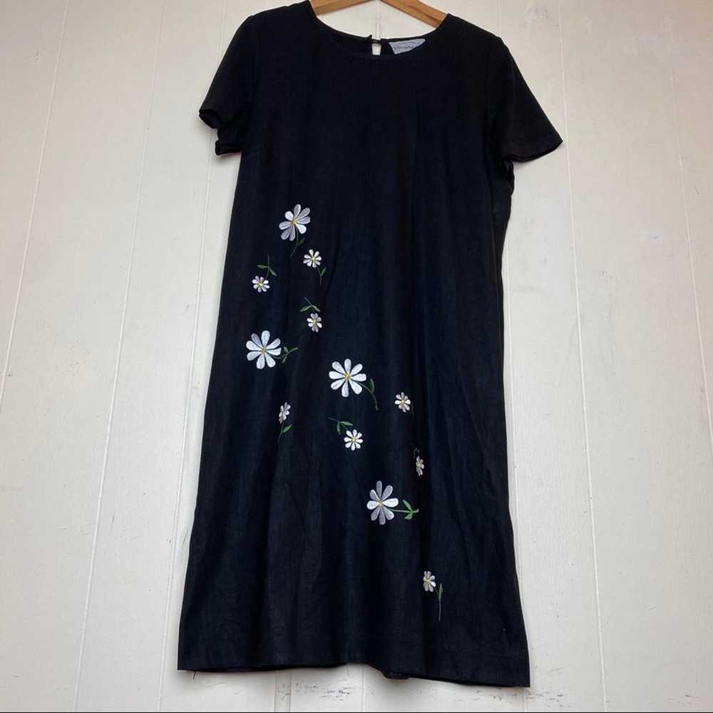 Vintage Black Embroidered Daisies Linen Midi Dress - image 9