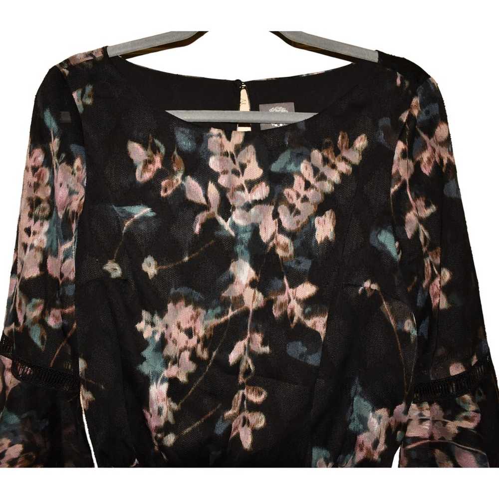 VINCE CAMUTO $148 Bell Sleeve Floral Burnout Mini… - image 3