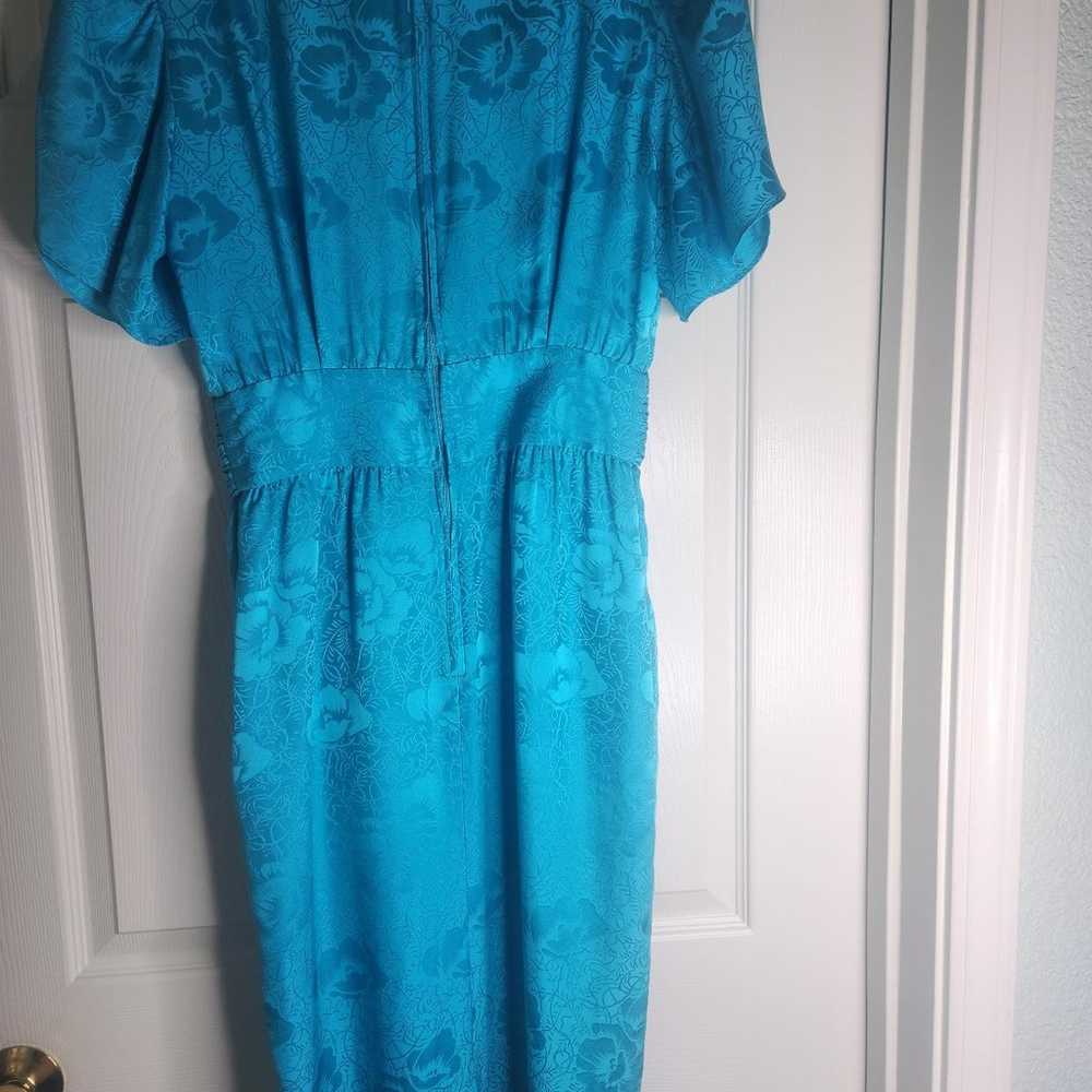 Vintage MS Chaus 8 AquaBlue 100% SILK ShrtslvelsP… - image 6