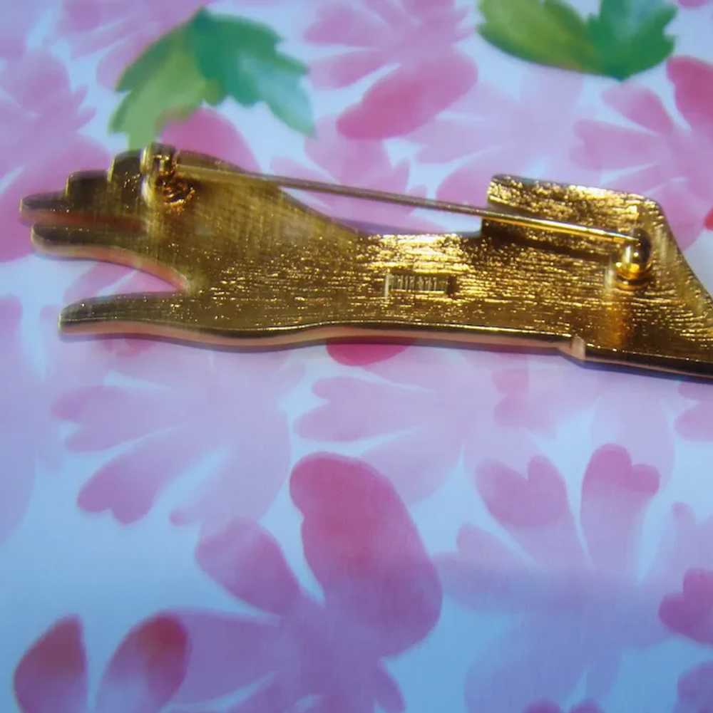 Rare Vintage enamel Signed TRIFARI Arm and Hand f… - image 4