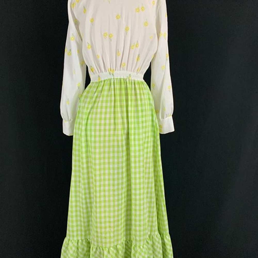 70s Sears Daisy Gingham Long Sleeve Maxi Dress - image 9