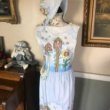 Rare Vintage  Handmade Daisy Kingdom Dress & Bonn… - image 1