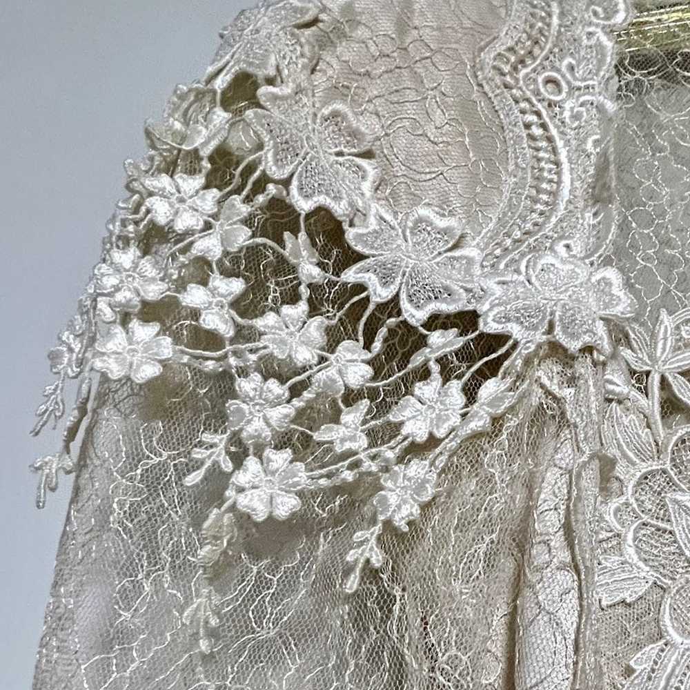 Vintage Satin and Lace Bridal Gown - image 6