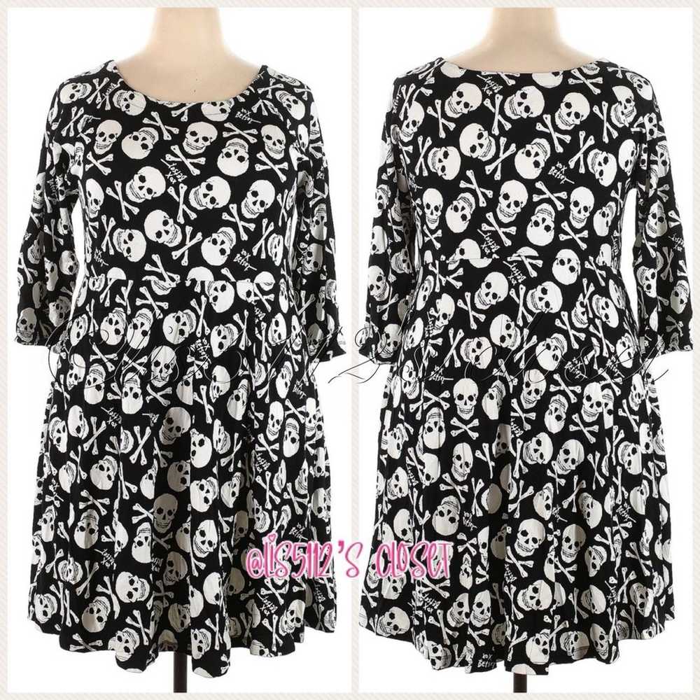 Torrid x Betsey Johnson Black Skull & Bones Ponte… - image 9