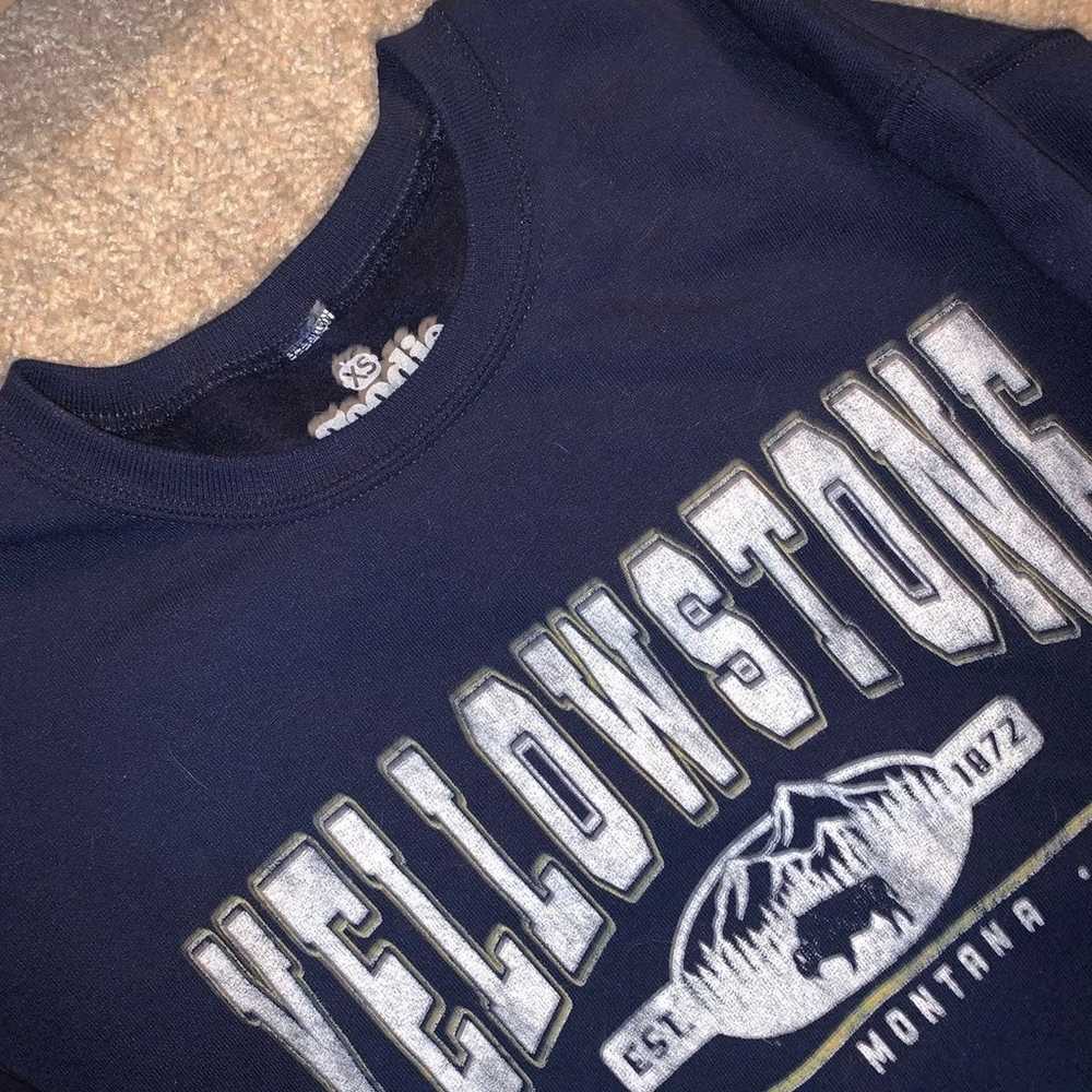 Vintage Yellowstone Pullover Sweatshirt - image 3