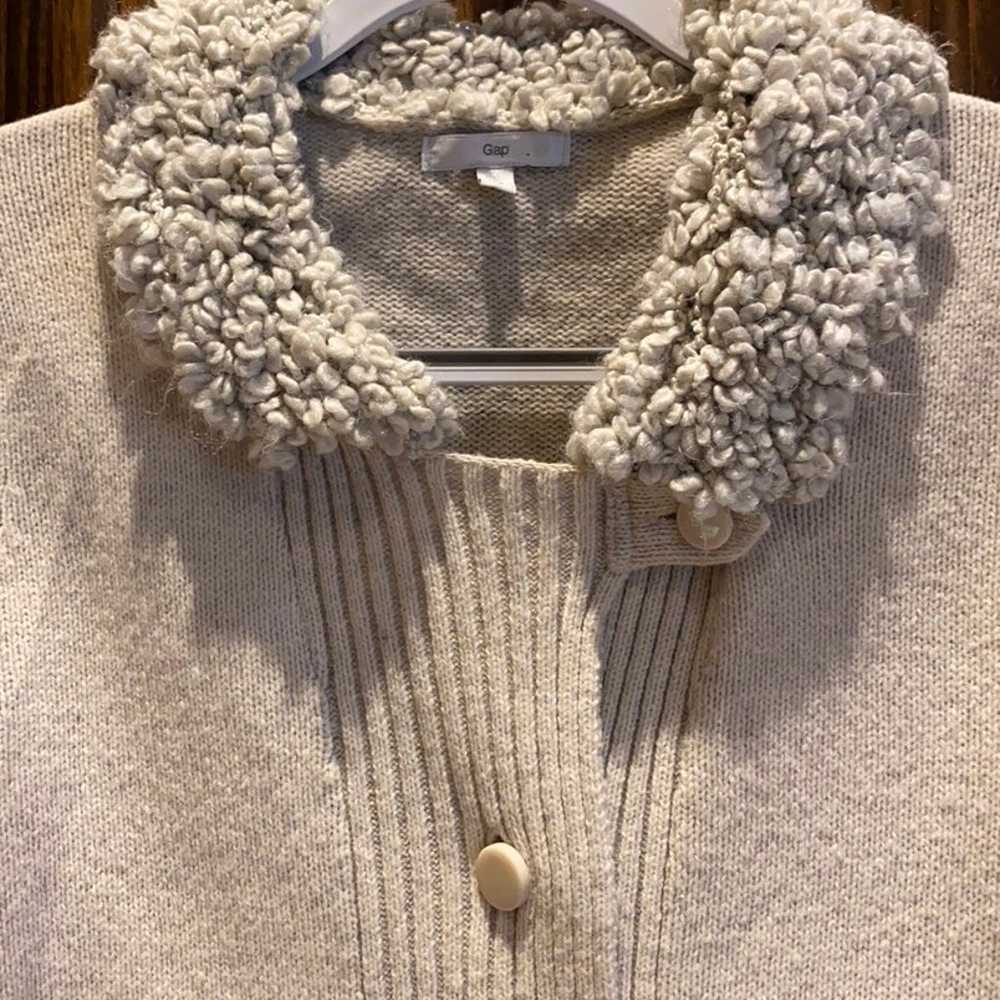 Vintage Gap 100% wool button up Sweater Cardigan - image 3