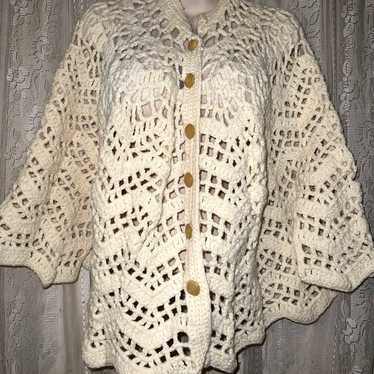 Vintage 70’s Handmade Shawl Wrap Crochet Ivory Hi… - image 1