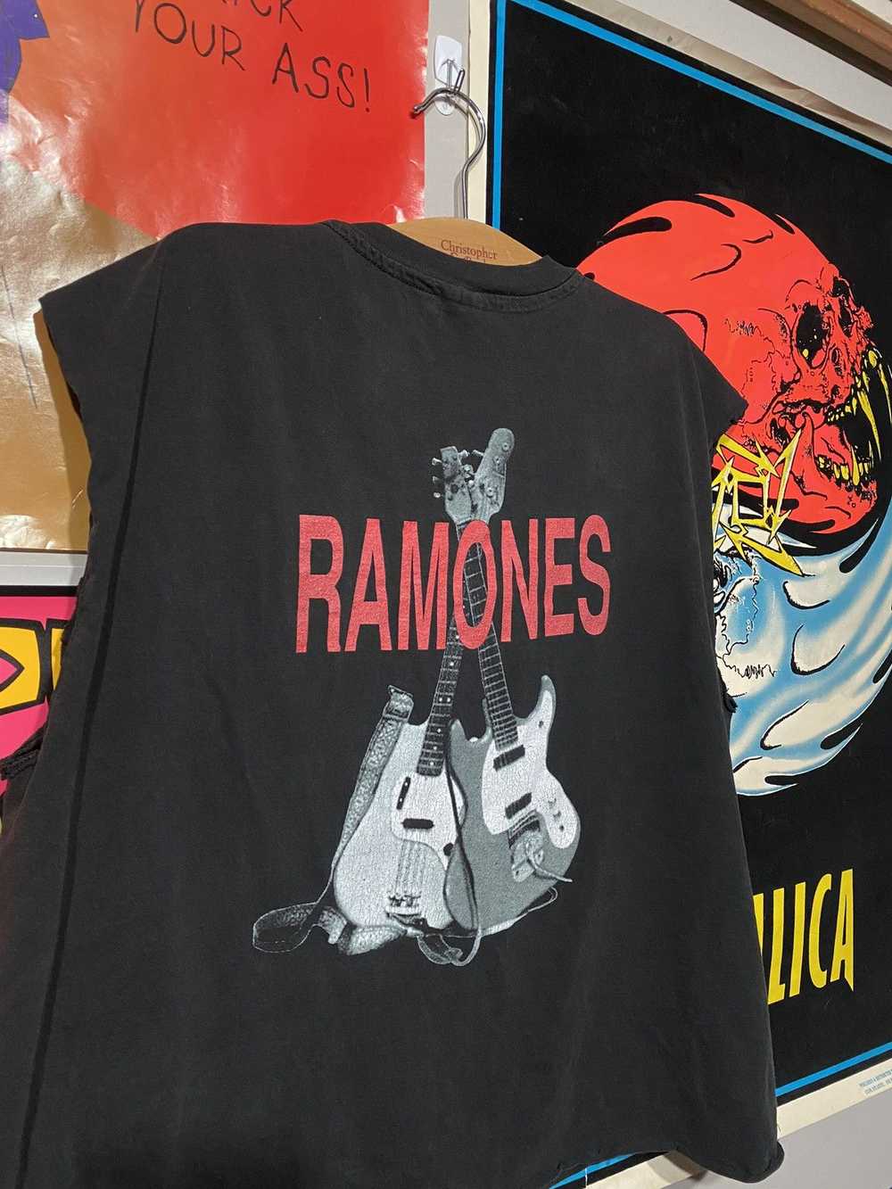 Band Tees × Vintage Vintage 90s Ramones Winterlan… - image 4