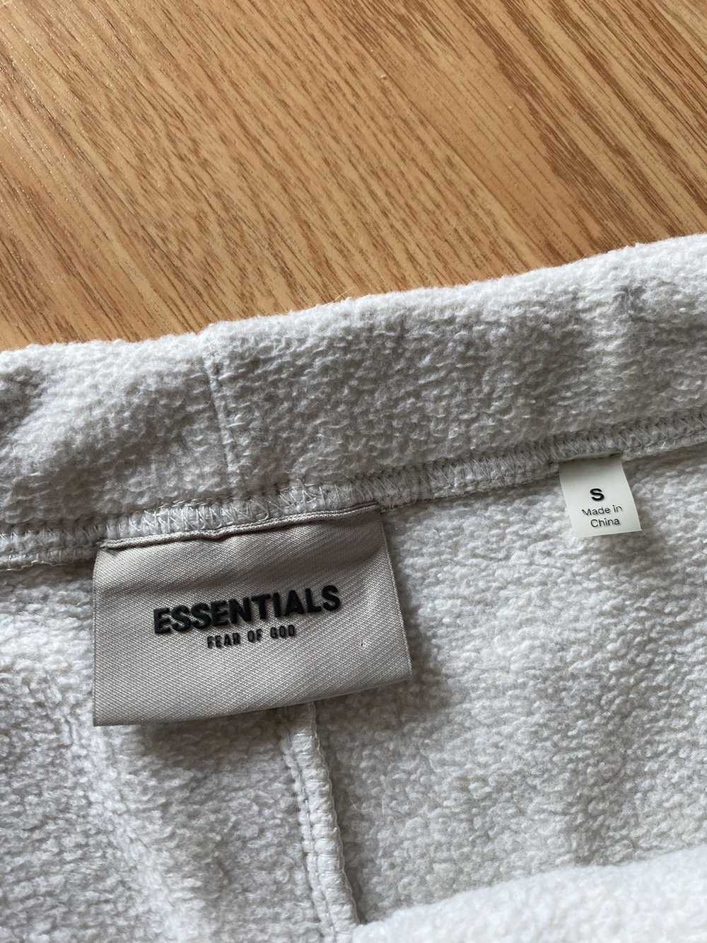 Essentials × Fear of God Essentials Fleece Sweatp… - image 4