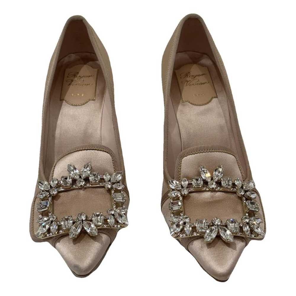 Roger Vivier Flower Strass Buckle cloth heels - image 1