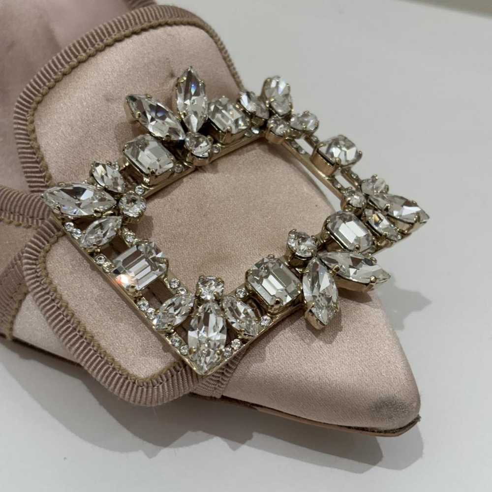 Roger Vivier Flower Strass Buckle cloth heels - image 3