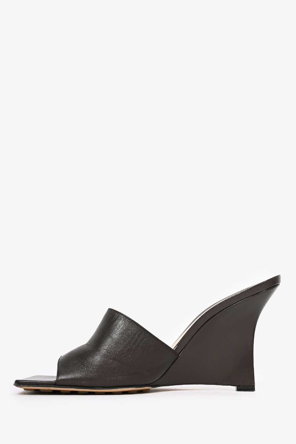 Bottega Veneta Brown Leather Open Toe Mule Wedges… - image 4