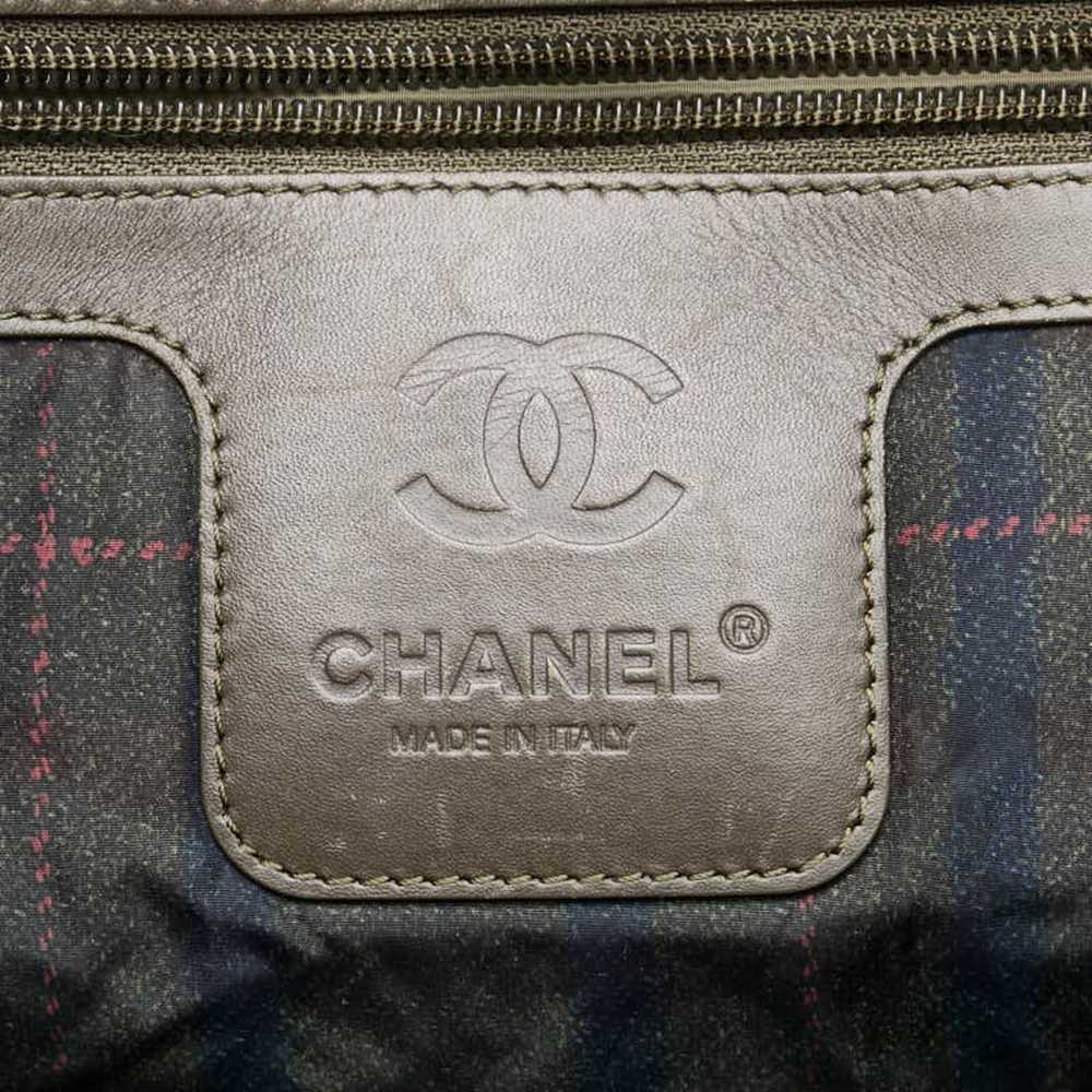 Chanel Chanel Coco Mark Cocoon Reversible Check Q… - image 8