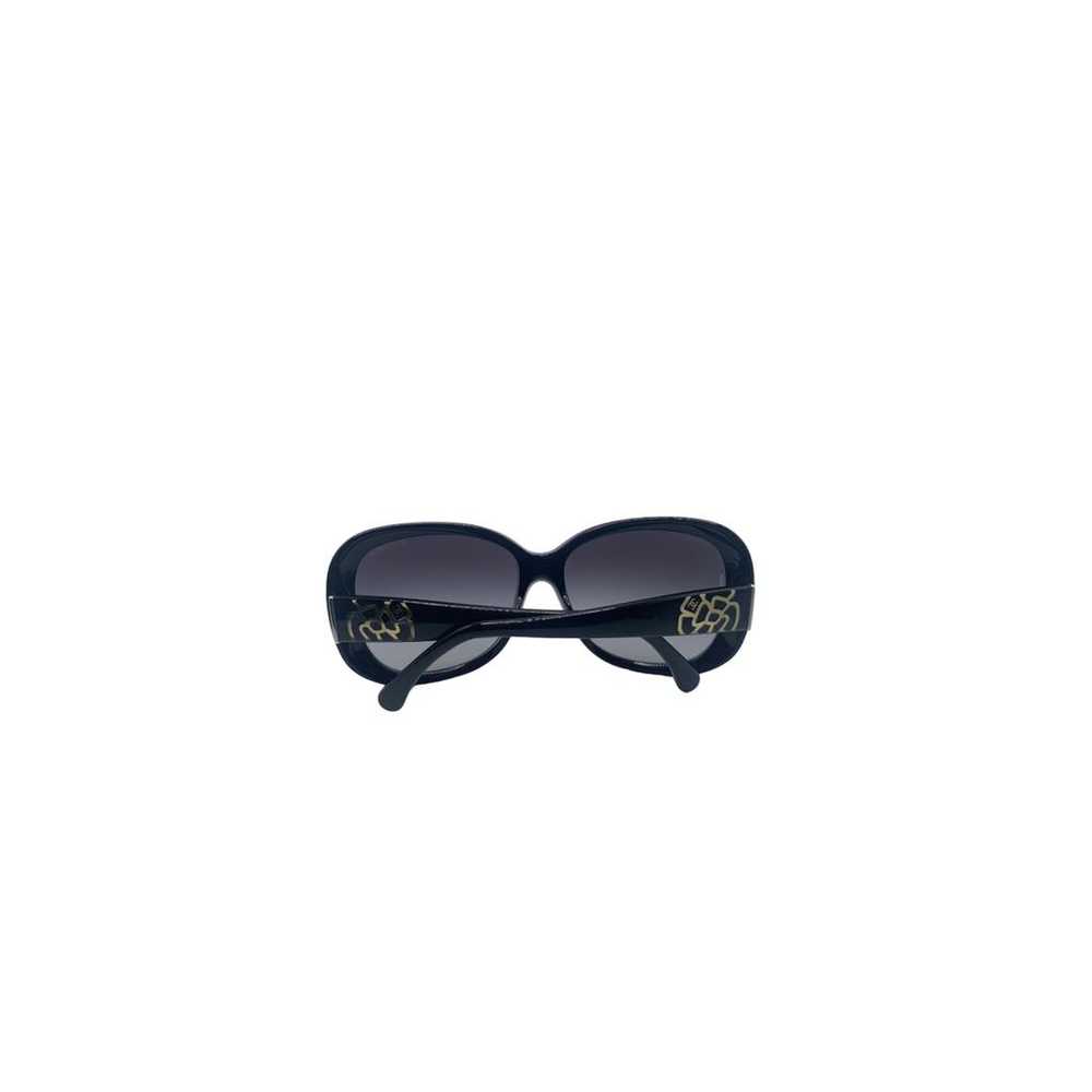 Chanel Oversized sunglasses - image 2