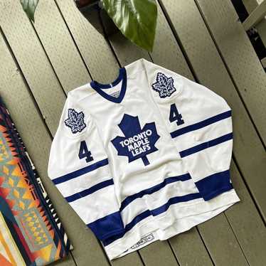 NHL CCM Toronto hotsell Maple Leafs Retro Wool Sweater Jersey Size XL Canada Hockey Team