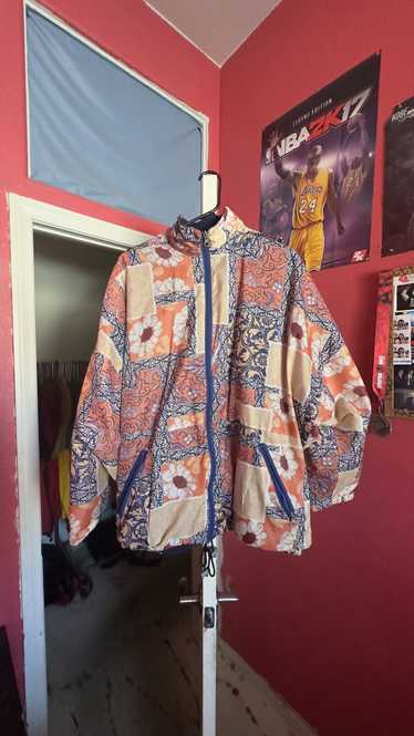 Vintage Floral pattern zip up