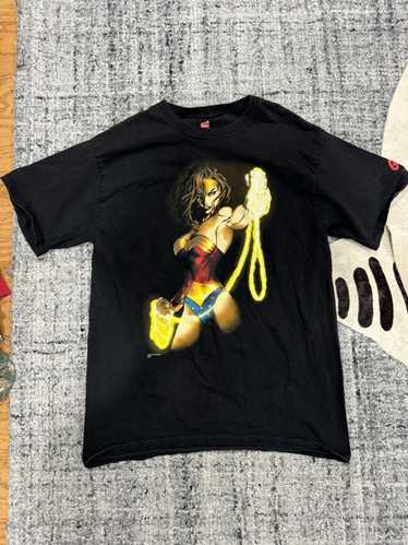 Vintage Wonder Woman Graphic Tee