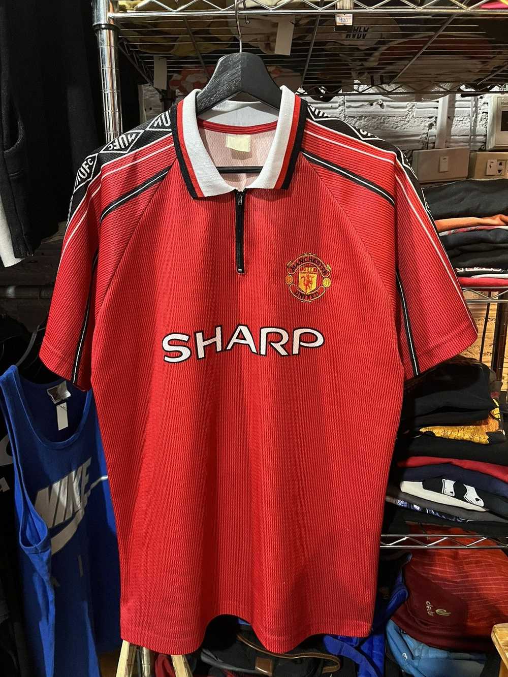 Rare × Soccer Jersey × Vintage Manchester United … - image 1