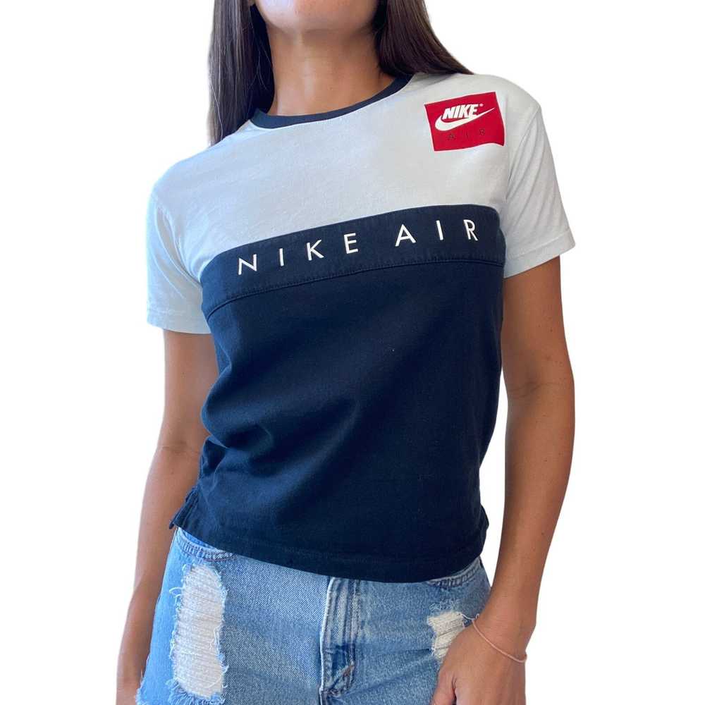 Nike NIKE T-SHIRT | KIDS LARGE - image 1