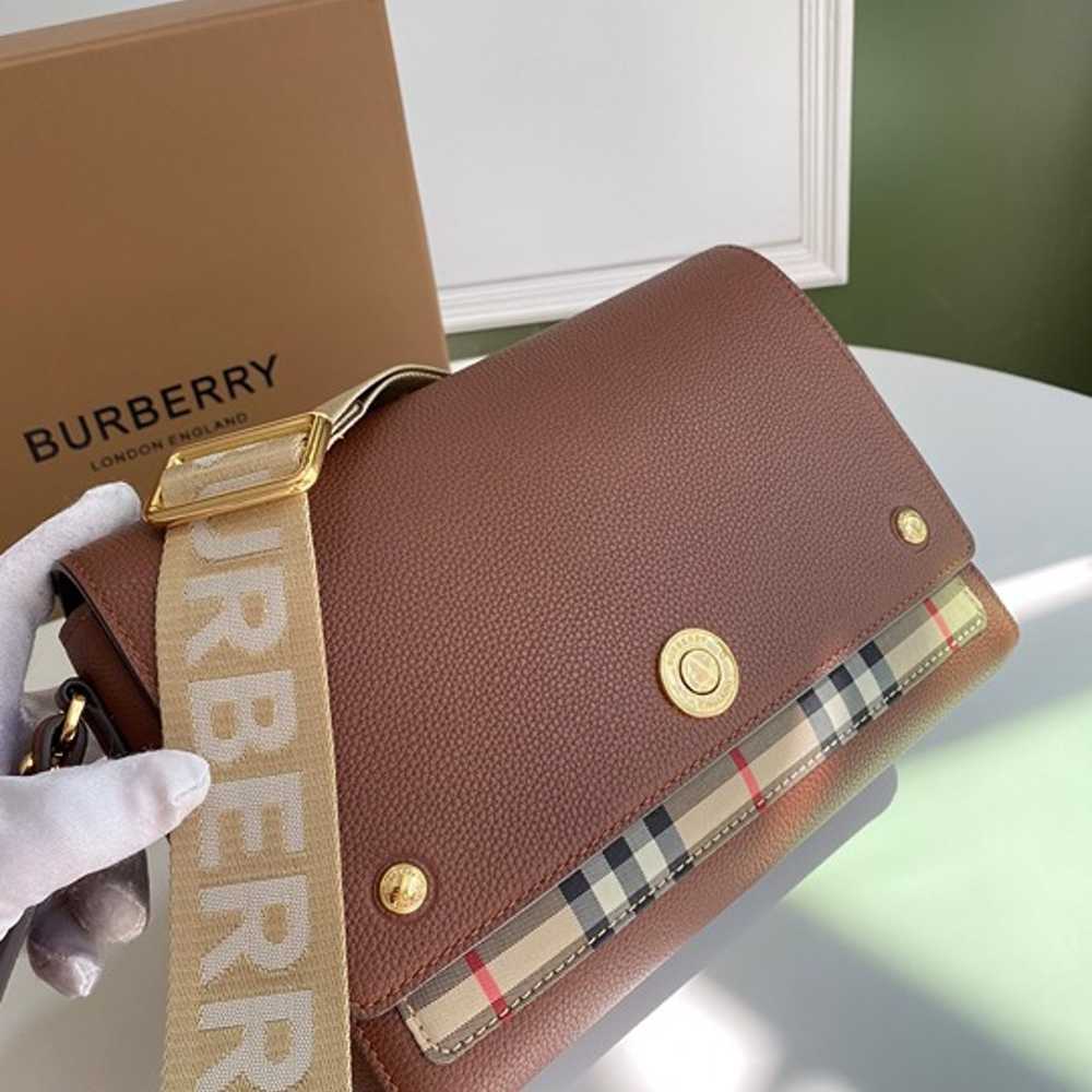 NOTE LEATHER HANDBAG Burberry - image 3