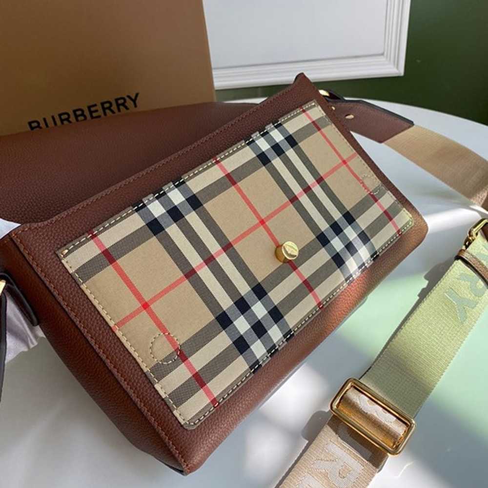 NOTE LEATHER HANDBAG Burberry - image 5