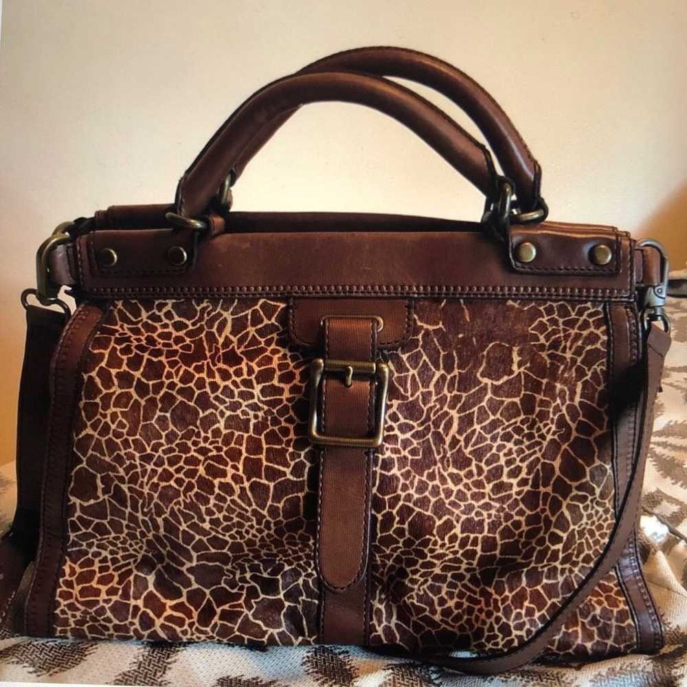 FOSSIL VINTAGE REVIVAL SATCHEL GIRAFFE PATTERN - image 10