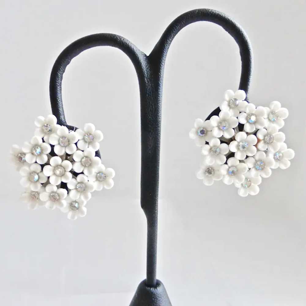 CORO Cluster of White Forget Me Not Earrings, AB … - image 2