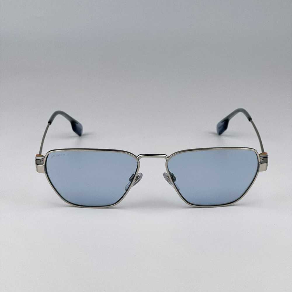 Burberry Sunglasses - image 5