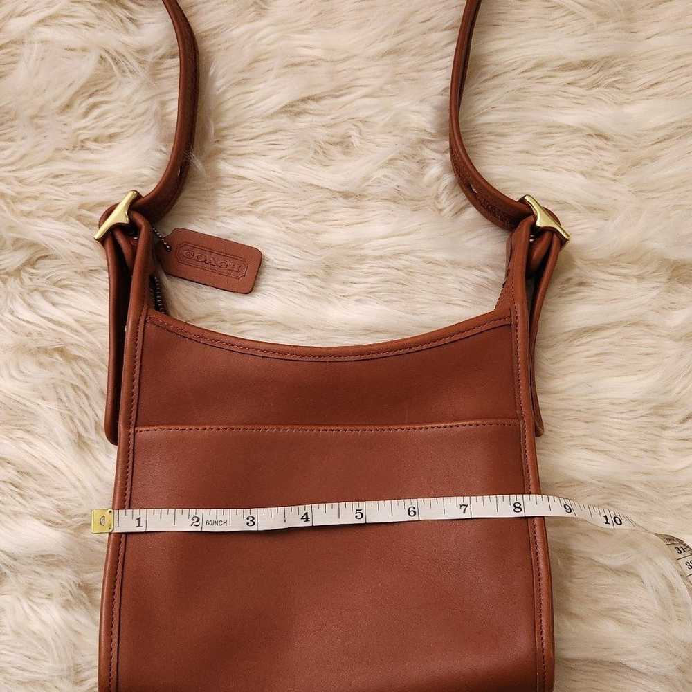 Coach crossbody bag leather color brown vintage - image 12