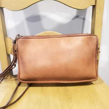 Vintage Coach leather purse - image 1