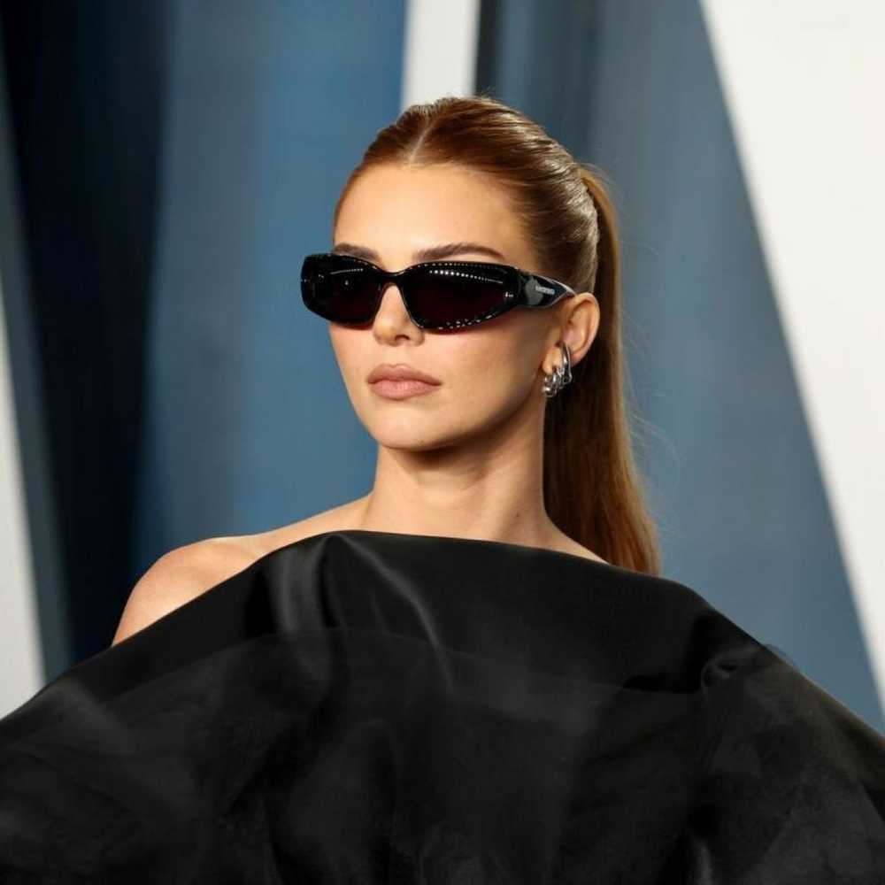 Balenciaga Sunglasses - image 8