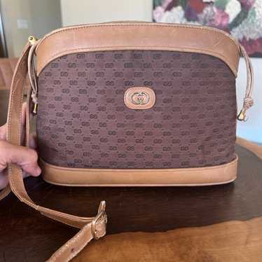 Vintage Gucci shoulder/Crossbody EUC - image 1