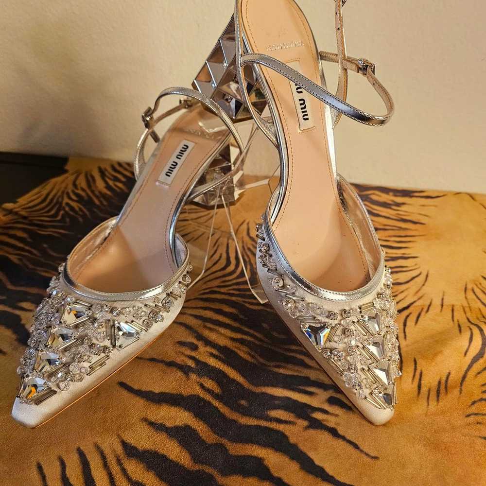 Miu Miu  Swarovski Emb Silver Satin Heel Pump SB … - image 4