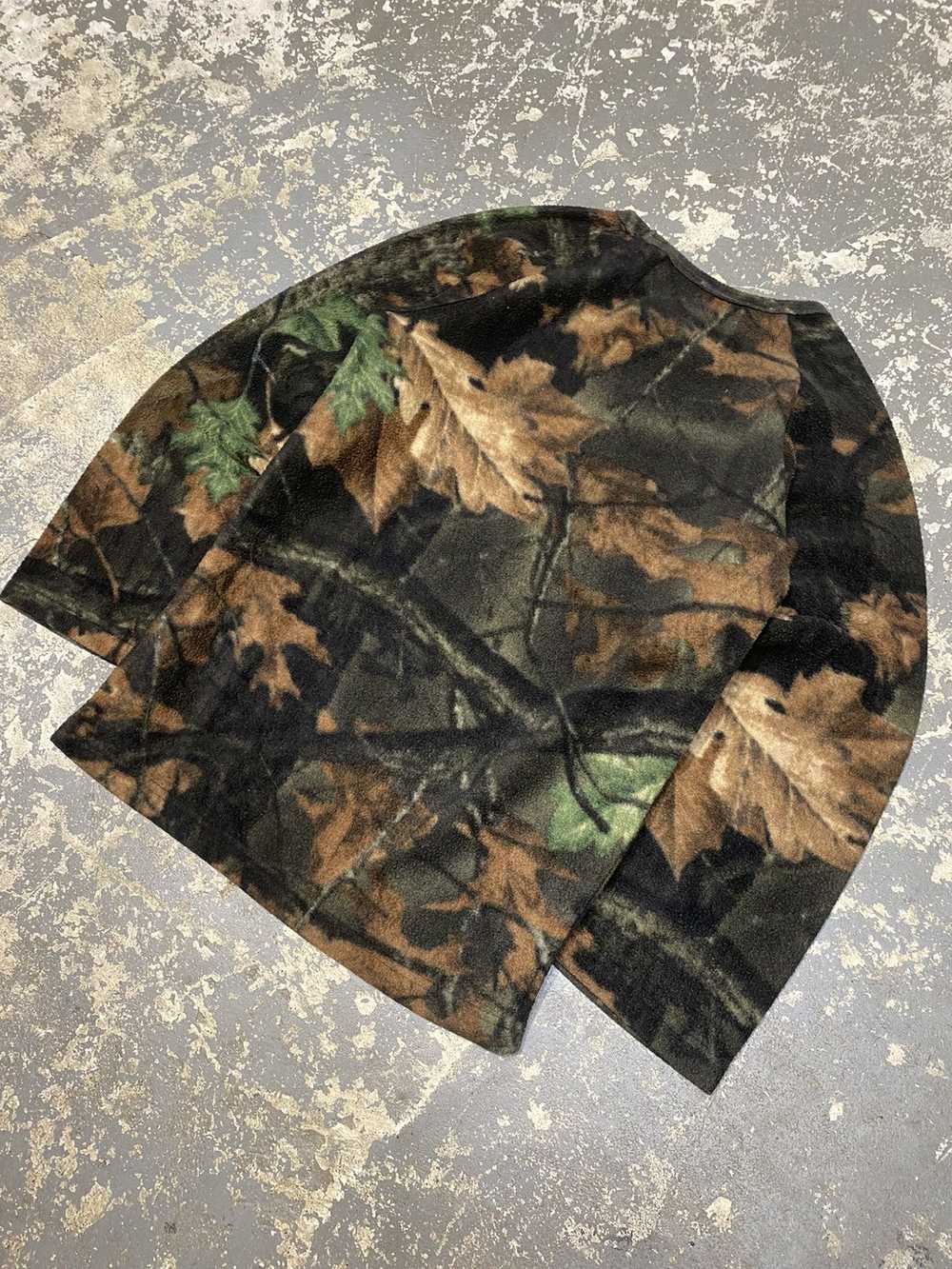 Camo × Realtree × Vintage Vintage Camo Trail Cres… - image 8