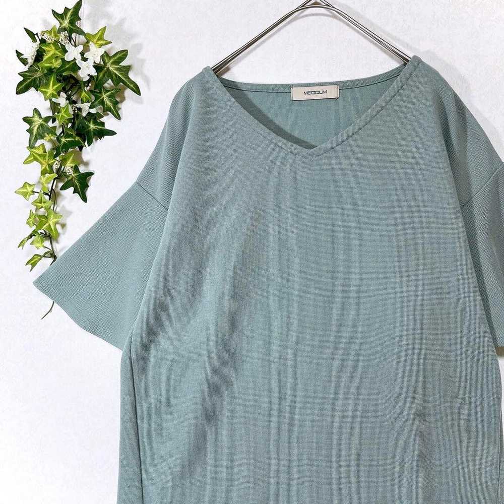 a962/Medium Flare Sleeve V-Neck Knit/Summer Knit/… - image 10