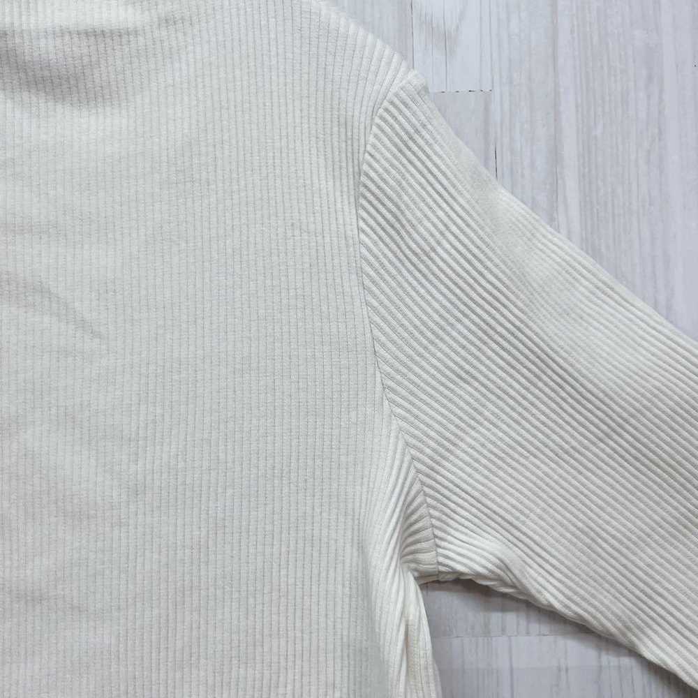 UNIQLO Ribbed High Neck T-Shirt (Puff Sleeve) L - image 3