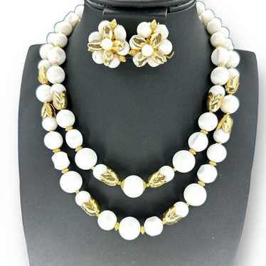 Vintage Jewelry Set White Beads Gold Plated Flora… - image 1