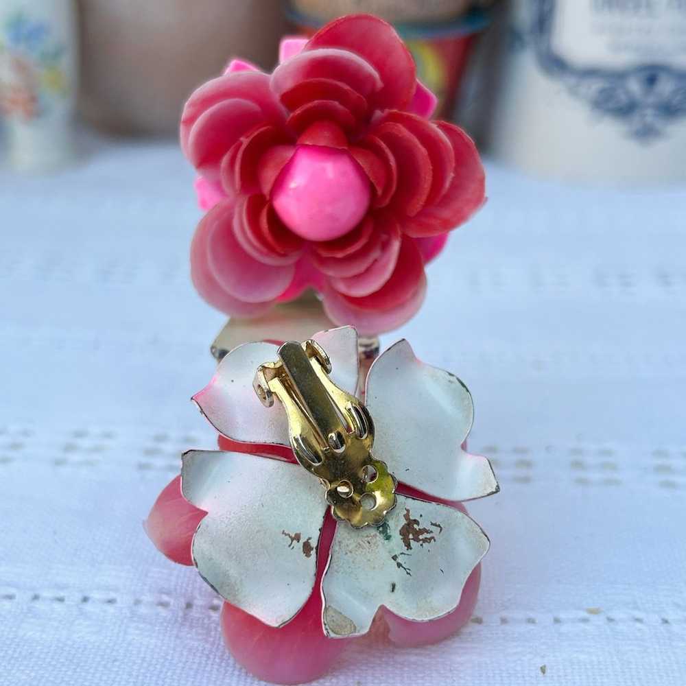 Vintage Pink Enamel Celluloid Flower Floral Retro… - image 2