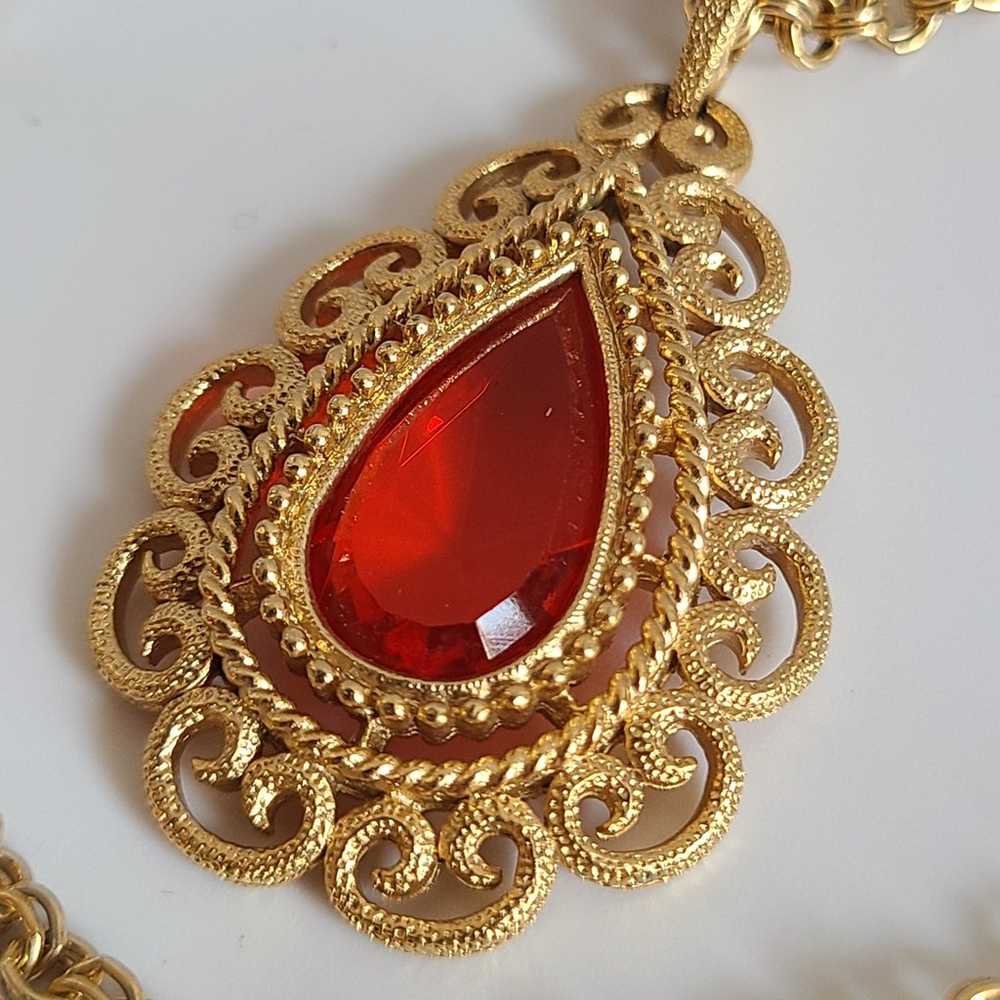 Etruscan Avon orange Gripoix double strand gold t… - image 3