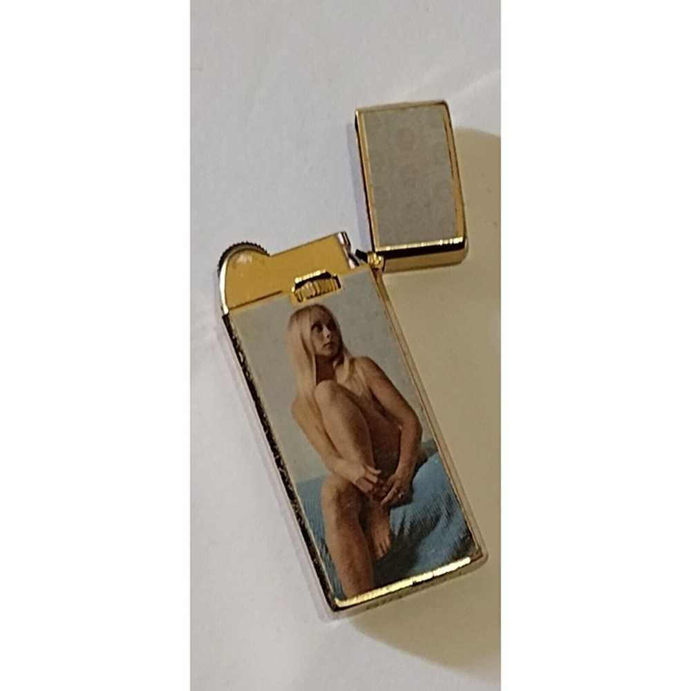 VINTAGE PENGUIN PIN UP NUDE GIRL LIGHTER Blonde19… - image 2