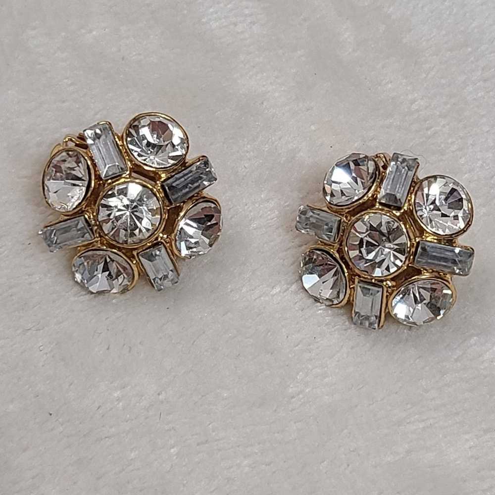 Vintage Gold Tone Rhinestone Clip On Earrings - image 1