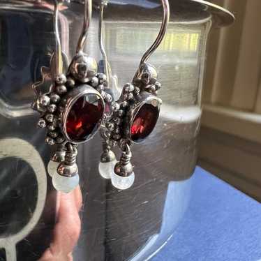 Vintage garnet and silver 925 earrings from Sunda… - image 1