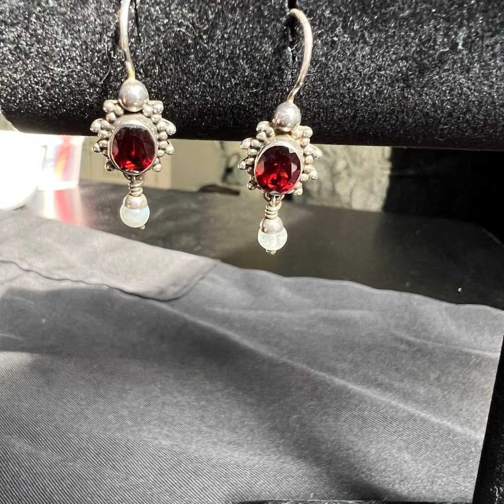 Vintage garnet and silver 925 earrings from Sunda… - image 6