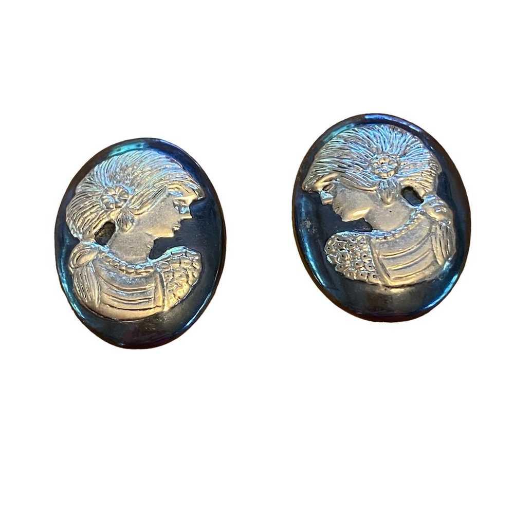 Sterling Silver Cameo Raised Face Clip Earrings - image 1