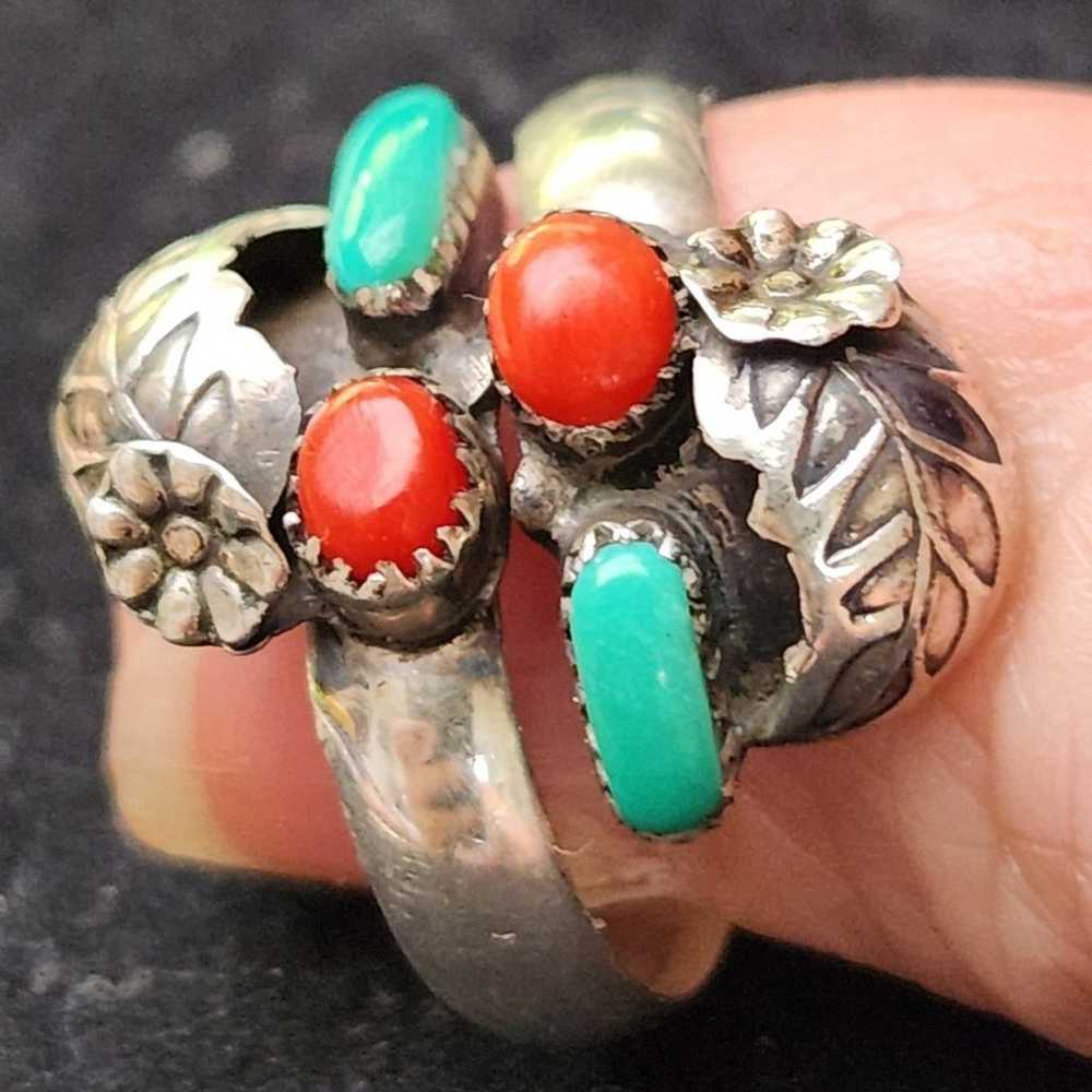 P.D. Coonis Sterling Turquoise and Coral Ring - image 6