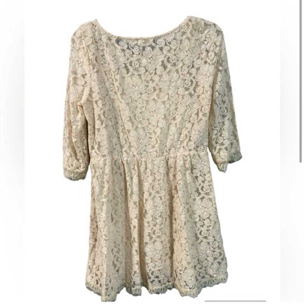 NWOT Cream Lace Above the Knee Dress - image 3