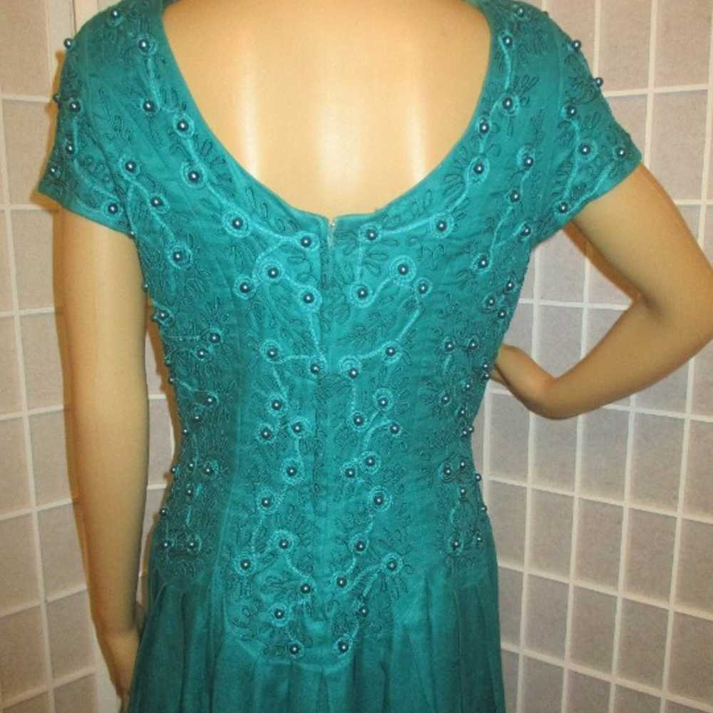 Lady Victorian vintage cap sleeve drop waist mid … - image 7